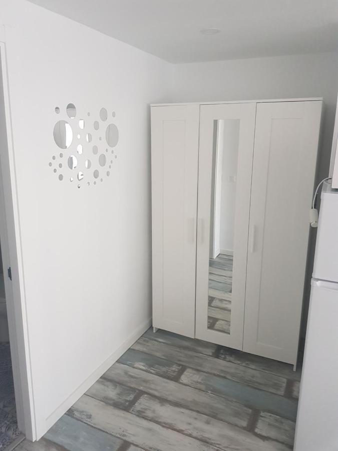 Apt 5 - Apartamento En La Playa De El Palo Málaga Kültér fotó